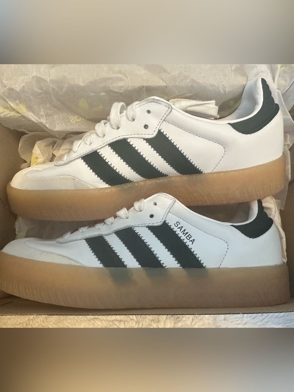 Adidas Sambae Aurora Ivy and White platform sneakers. Women's 8 - Picture 2 of 7